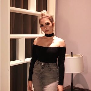 American Apparel choker crop top! :)